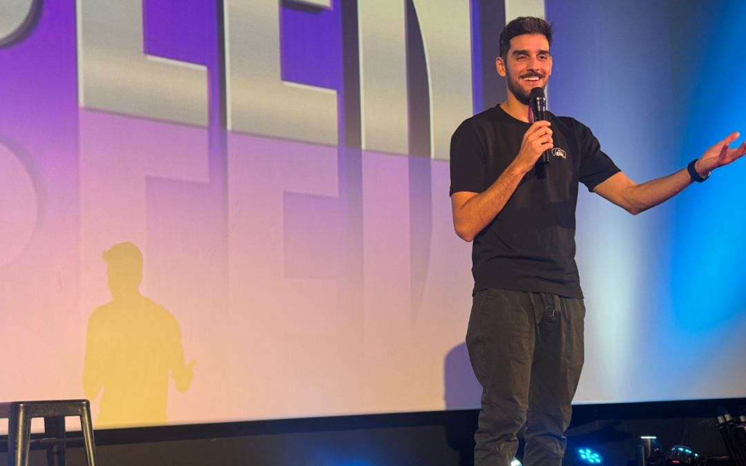 El fenómeno de redes sociales Jorge Bolaños presenta en el Teatro Santo Tomás su nuevo monólogo